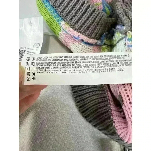 Sanrio Forever 21 x Hello Kitty and Friends Keroppi Cropped Knit Vest Size M - Picture 7 of 8